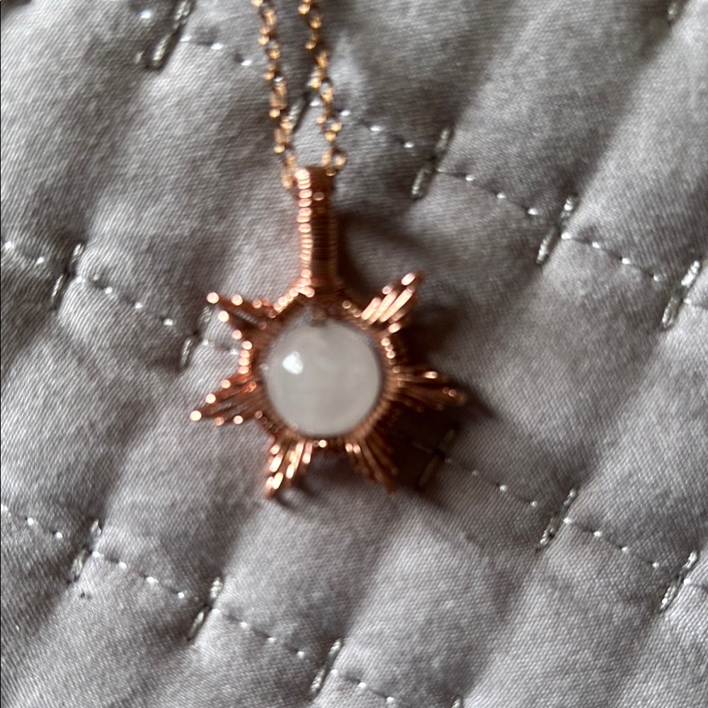 Elegant Rose Quartz Gold Star Pendant Necklace